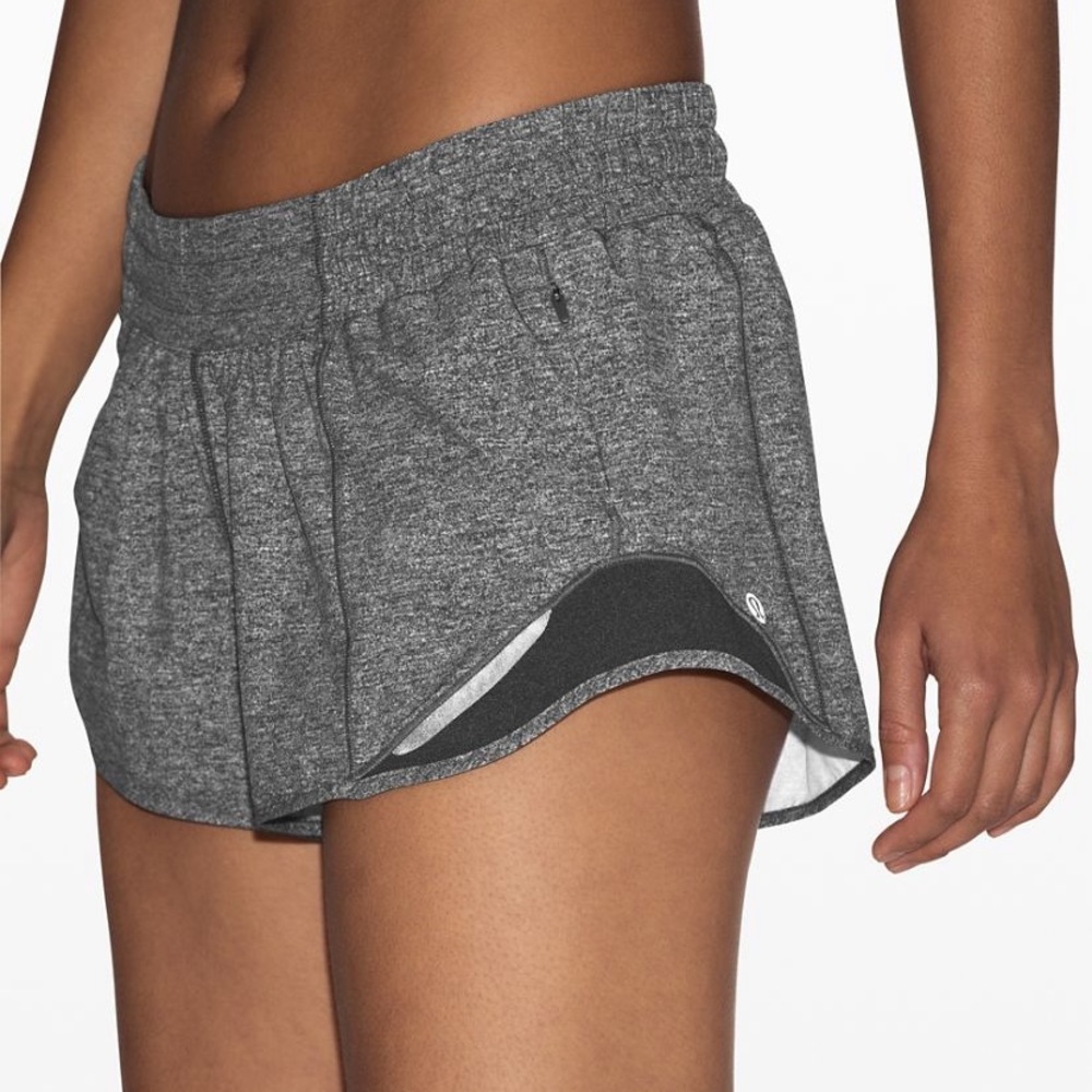 hotty hot 2.5in grey lulus!